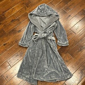 Women’s Softies Gray Hooded Robe Size XL USED